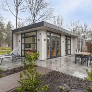 Bosvlucht 4 personen Wellness (Hottub)